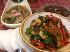 -蘑菇私房菜小馆(杨家坪西城天街店)