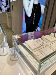 -潮宏基珠宝(天虹石路店)