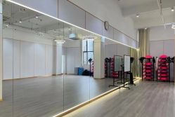 -亚太瑜伽普拉提学院