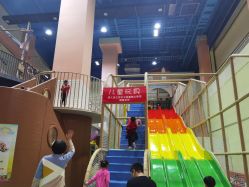 -未来动物城动物主题公园(大悦城店)