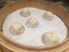 特色小笼灌汤包-鼎泰丰(当代商城店)