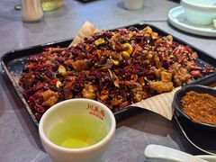 -川芙蓉·市井老川菜(长寿路店)