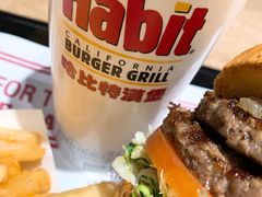 -The Habit Burger Grill 哈比特汉堡(爱琴海店)