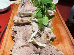 手抓羊肉-海尔巴格新疆餐厅(东来兴店)