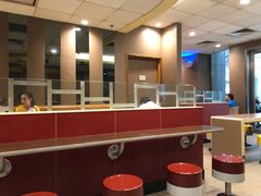 大堂-麦当劳(华融店)