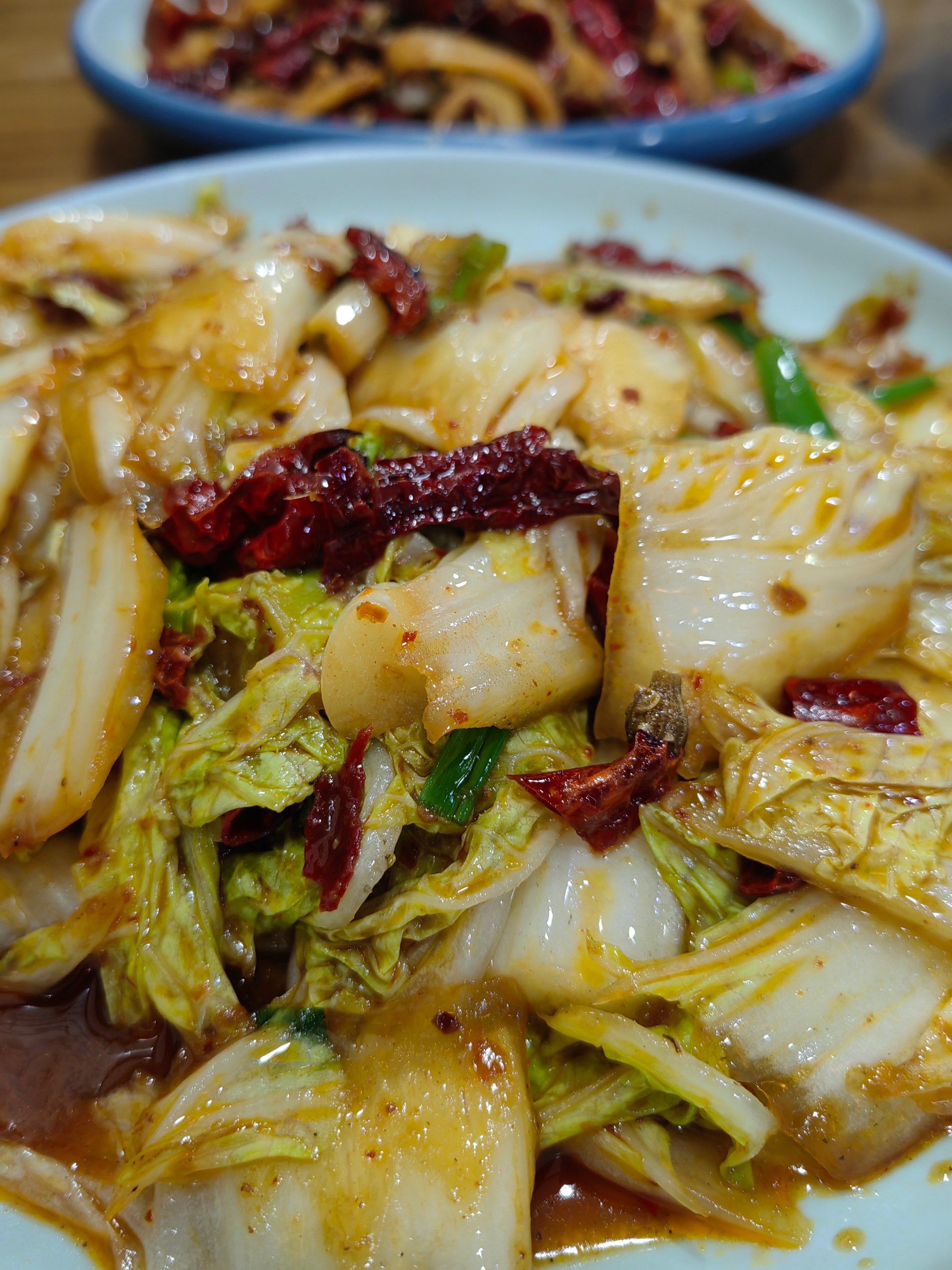 来西安必吃的水盆羊肉,距离陕历博仅有几百米.