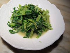 -吴越荣记苏州菜·松鼠桂鱼 100% 活鱼现做(月光码头店)