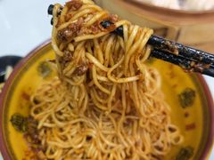 炸酱拌面-食惠里小笼包面馆(越秀店)