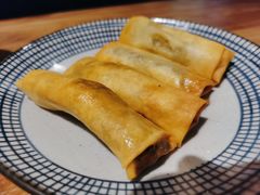 雪菜黄鱼春卷-南小蟹手工點心(三里屯店)