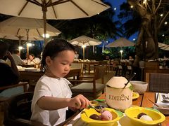 -三亚艾迪逊酒店·海滩烧烤 BARBACOA·现场乐队·浪漫晚餐·烧烤海鲜