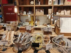 -佐敦面包铺·JORDAN BAKERY