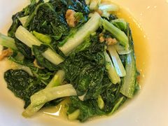 -侬佳蒸菜馆(听潮店)