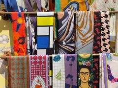 -恋物百货商店(华侨城店)