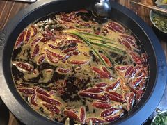 -黄潇洒老火锅(九眼桥宏济巷店)