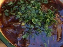 -拈签一笑黄牛肉辣卤串串
