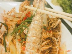 -覃记海鲜美食餐厅