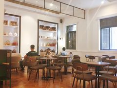 大堂-星巴克臻选(广州沙面店)