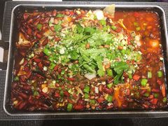 -万重锦·人文川菜馆(骡马市店)