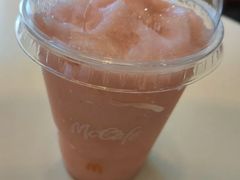 水蜜桃雪冰-麦当劳(宝山大厦店)