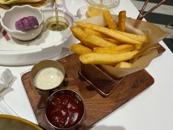 -奈尔宝家庭中心·亲子餐厅(华采天地店)