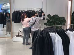 -ZARA(大上海时代广场店)