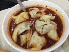 -胡成记口蘑龙眼包子(盐道街店)