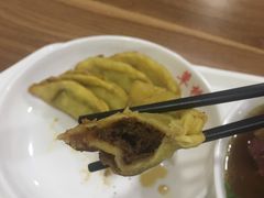 牛肉锅贴-草桥清真牛肉锅贴扁食店