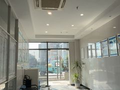 -牧马人宠物医院