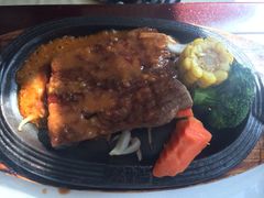 -斗牛士牛排餐厅(镇明店)