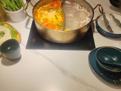 -椰子湾·海南火锅·糟粕醋·椰子鸡(正大广场店)