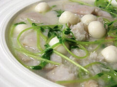 豆苗煮芋头-乡吧啦·甲鱼铺子(海德二道店)