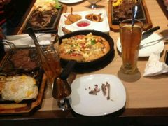 -必胜客(WOW南雄店)