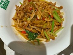 -绿草地·湘菜(7mall店)