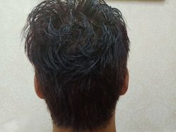 -苑苑发型设计
