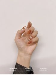 -小羽毛美甲美睫