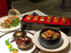 壹品香酥片皮鸭配鲟鱼子（两吃）-艋舺·台湾小馆老字号(平安悦坊店)