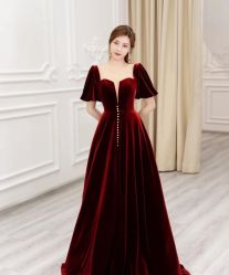 -LOVE SHINE婚纱·红鼎庄龙凤褂·妈妈装定制