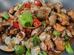 大盘花甲小公鸡-良师门滨海人家·海鲜·家常菜(滨海城店)