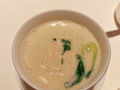 鱼汤面-夏宫·中国大饭店(中国国际贸易中心店)