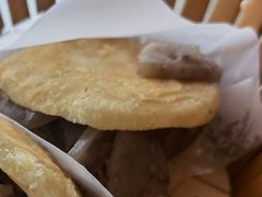 灌肠火烧-闫家驴肉老店(华电一校店)
