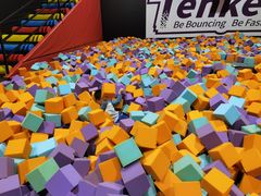 -Tenker Club弹刻极限主题公园 · 蹦床 · 团建 · 生日派对(大关店)