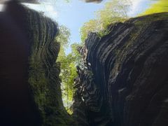 -梭布垭石林景区