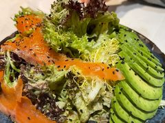 牛油果烟熏三文鱼沙拉-BE BRIGHT KITCHEN(正佳广场店)