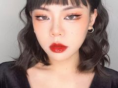 -群丽化妆摄影美甲纹绣培训学校