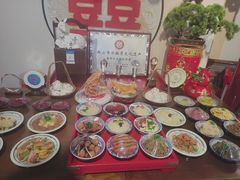 -蓝田九大碗民俗食府(蓝田店)