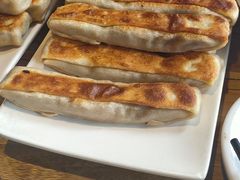 牛肉大葱-左邻右舍褡裢火烧(石榴园店)
