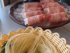 黑猪梅五花-狐狸爱上椰子鸡(滨江星光大道店)