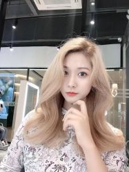 -丝语萱形象