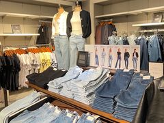 -Abercrombie & Fitch(三里屯太古里店)