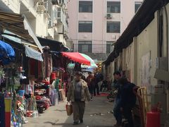 -利津路小商品批发市场